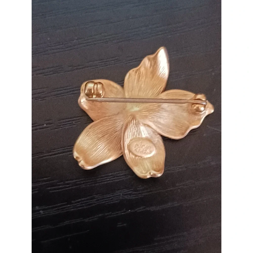 Joan Rivers Vintage Pastel Ombre Flower Brooch Faux Pearl Gold Tone Pin